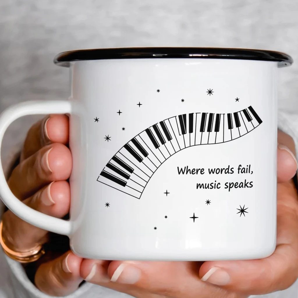 Smaltový plecháček - Where words fail, music speaks