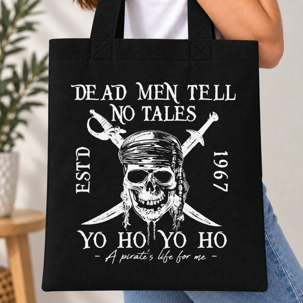 Taška barevná - Dead Men Tell No Tales