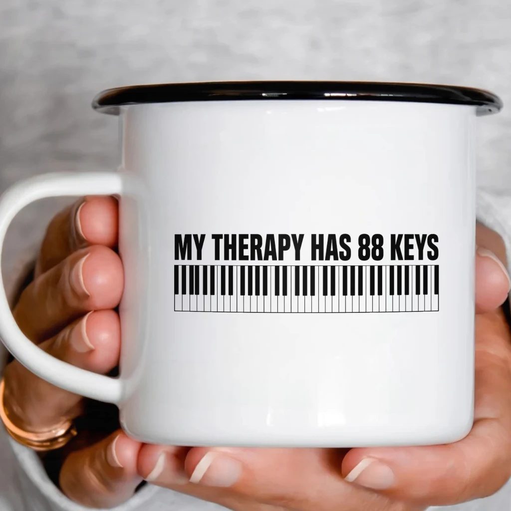Smaltový plecháček - My Therapy Has 88 Keys