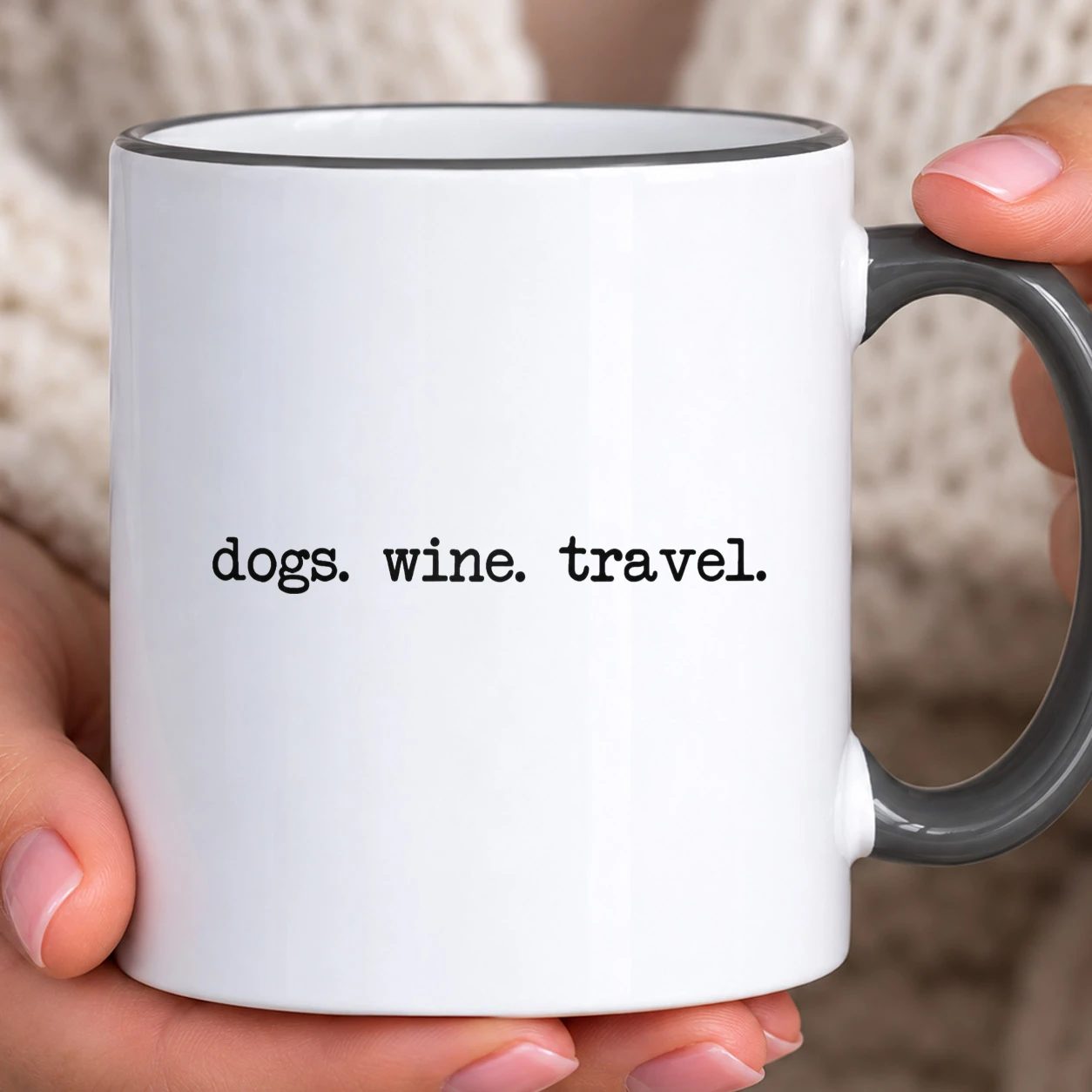 Hrnek s barevným lemem - dogs. wine. travel.